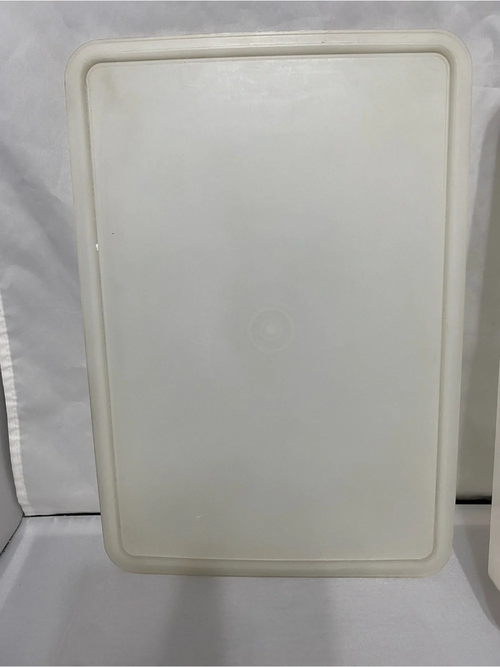 Tupperware White Rectangular Food Storage Container with Lid